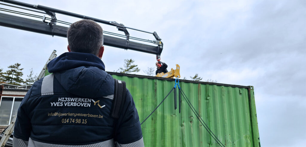 Hijswerken Yves Verboven hijst container